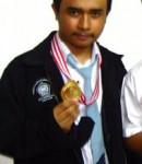 I Wayan Gede tanjung Krisnanda Silver Medal on Physics in IZhO VII (International Zhautykov Olympiad) Kazakhstan 2011.jpg